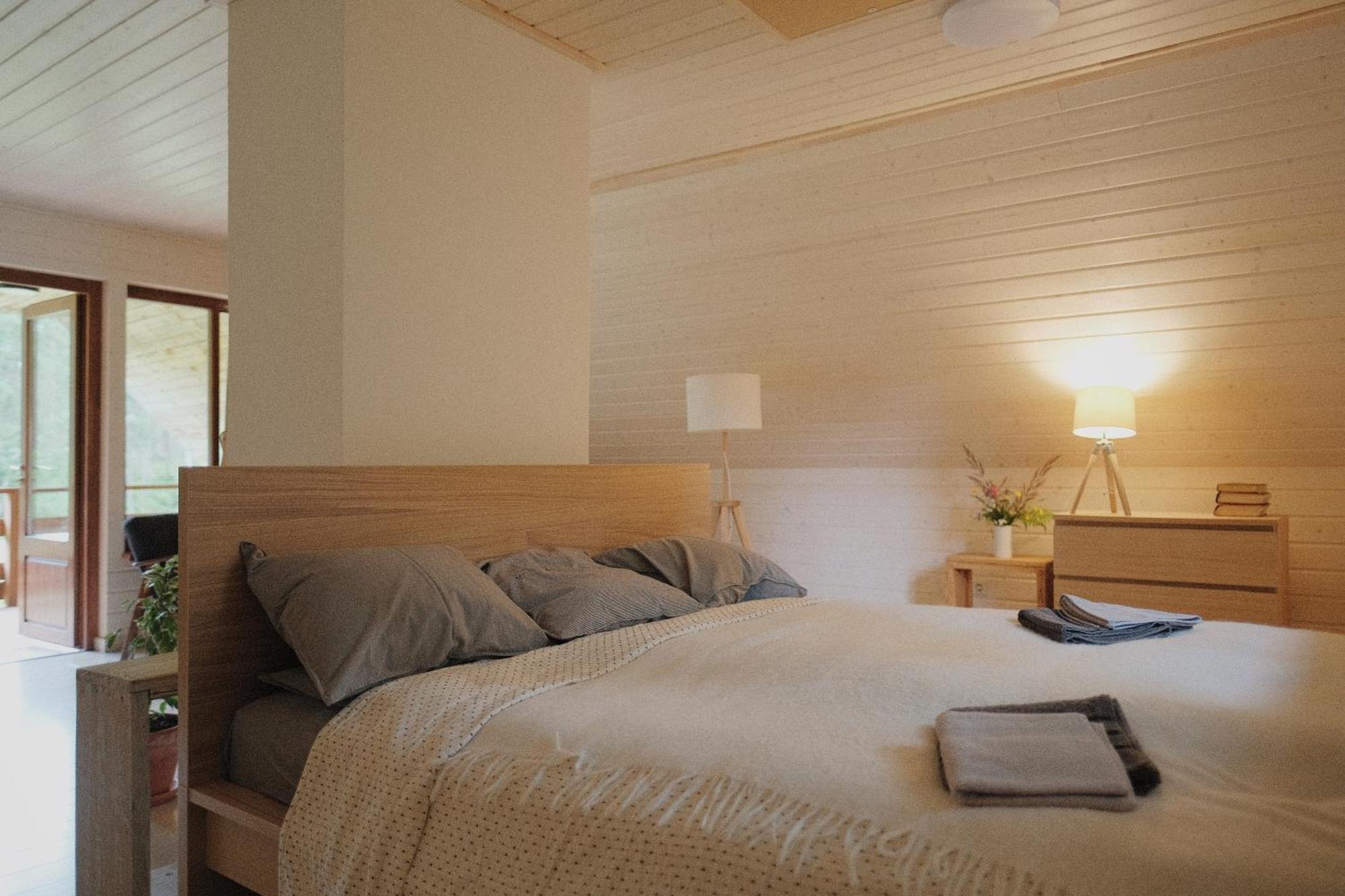 Vaide Secluded Holiday Home With Sauna In National Park By The Sea מראה חיצוני תמונה